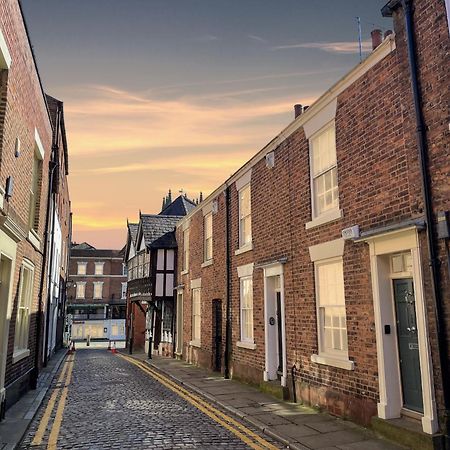 Chester City Centre Town House エクステリア 写真