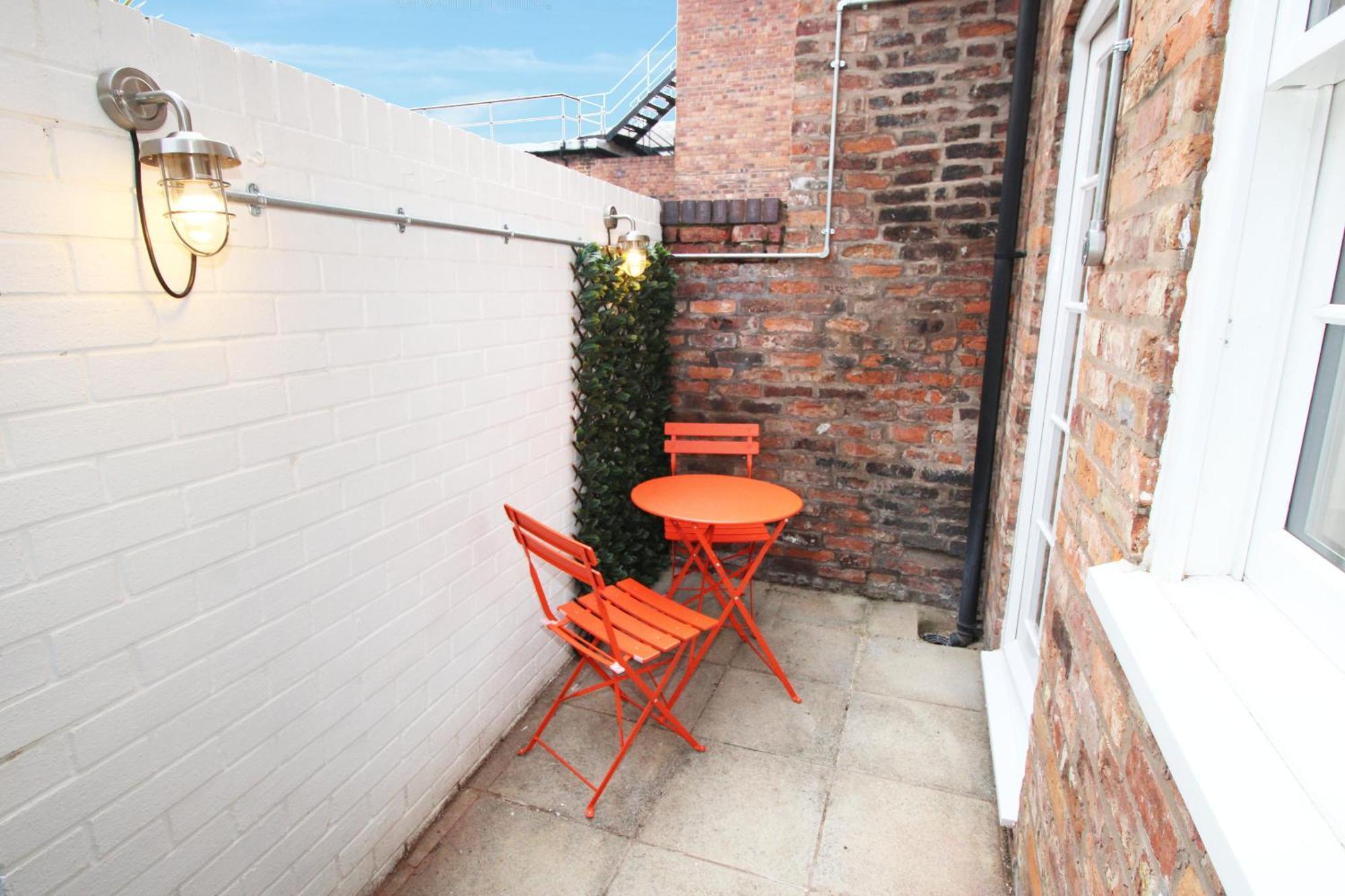 Chester City Centre Town House エクステリア 写真